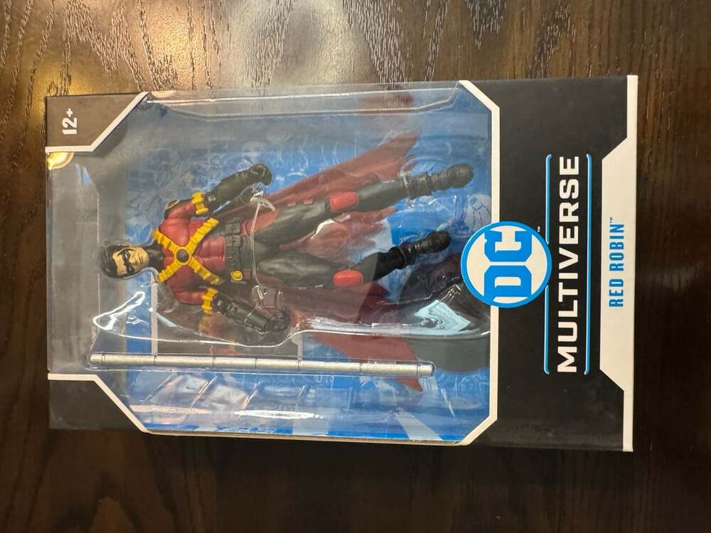McFarlane Toys Red Robin DC Multiverse 7-Inch Action Figure
